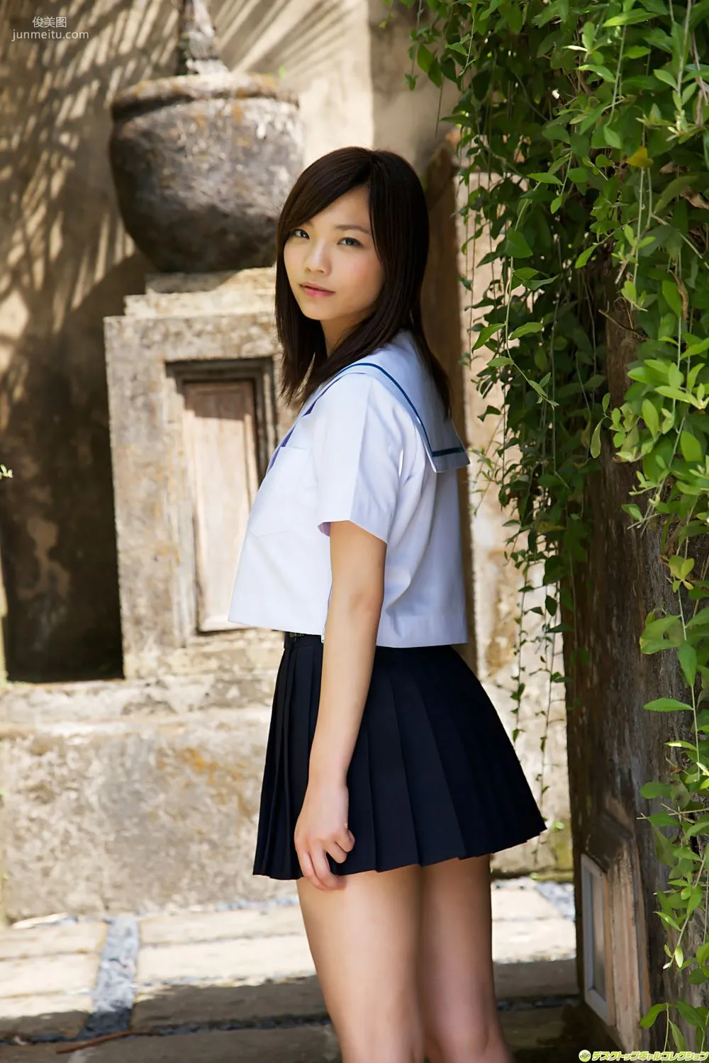 Mio Takaba 'Off the Charts! Overwhelming Big Bust with Outstanding Destructive Power' Photo Set [DGC] NO.1090 photo 37