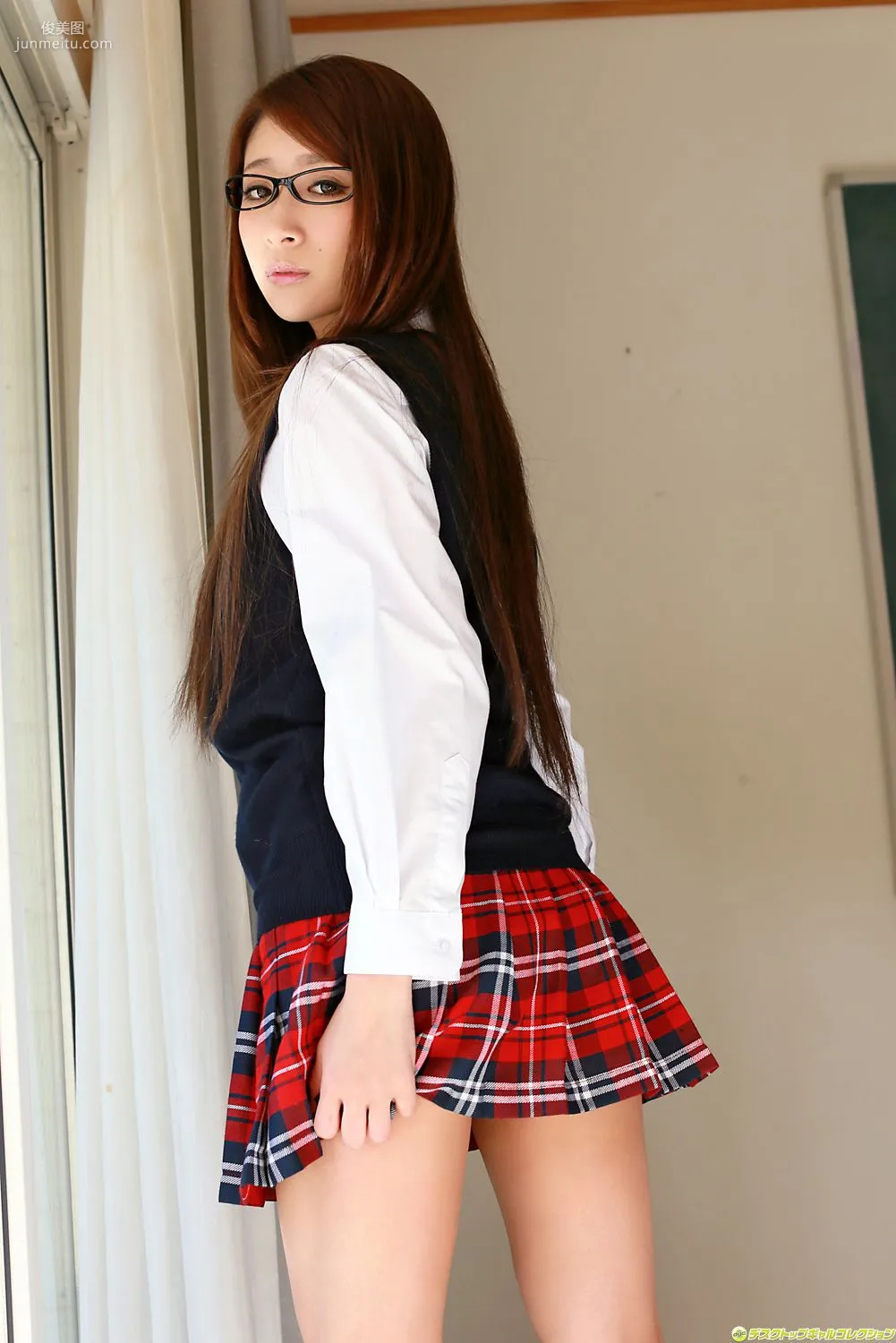 児玉菜々子《悩ましげなロリフェイスに魅惑のGカッ》写真集 [DGC] NO.1096 57