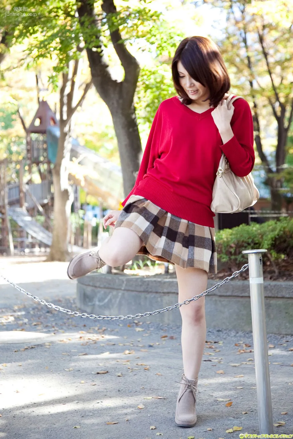 Akemi Horiuchi, A Gorgeous Married Woman Emitting a Thick Erotic Aura Photo Set [DGC] NO.1106 photo 35