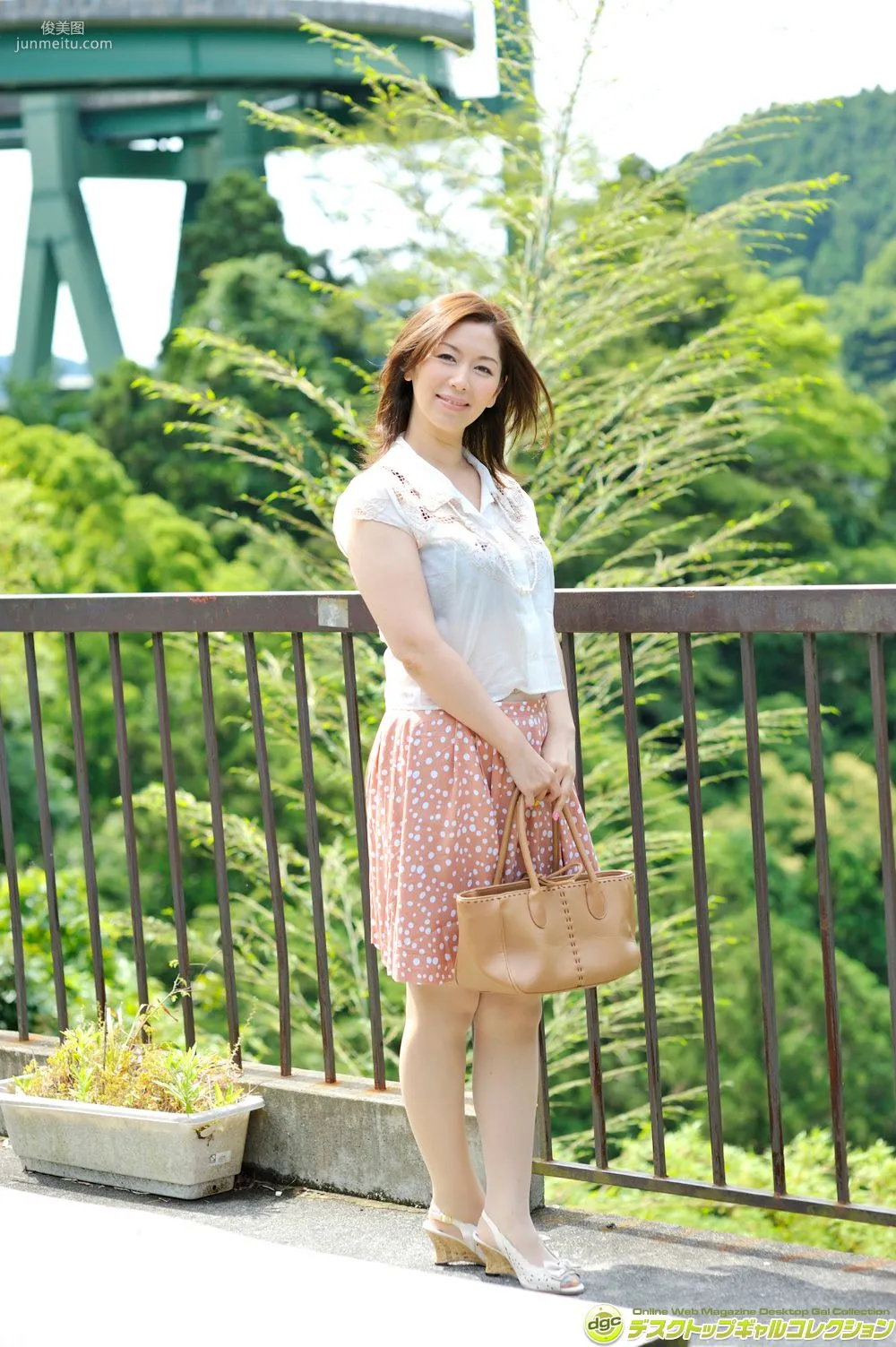 Chisato Shoda, The Ripe and Voluptuous Body of a Mature Woman Who Knows No Decline! Photo Set [DGC] NO.1195 photo 1