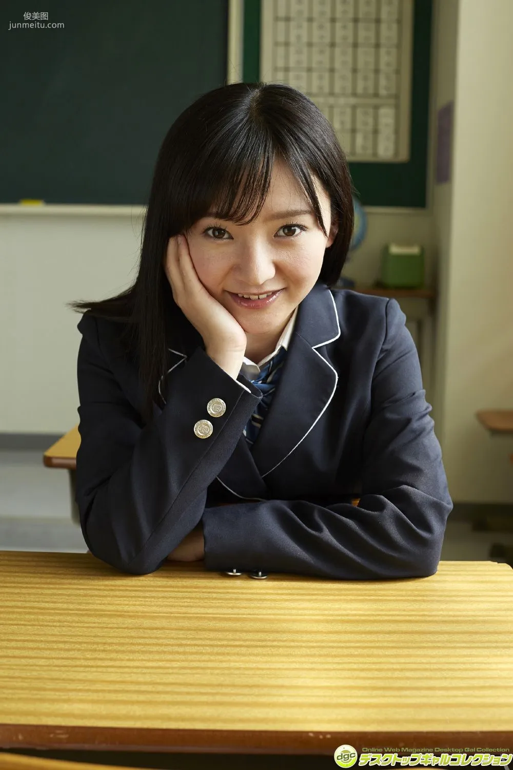 西永彩奈《キュートなロリ顔で人気の清楚系美少女！》寫真集 [DGC] NO.1208 13