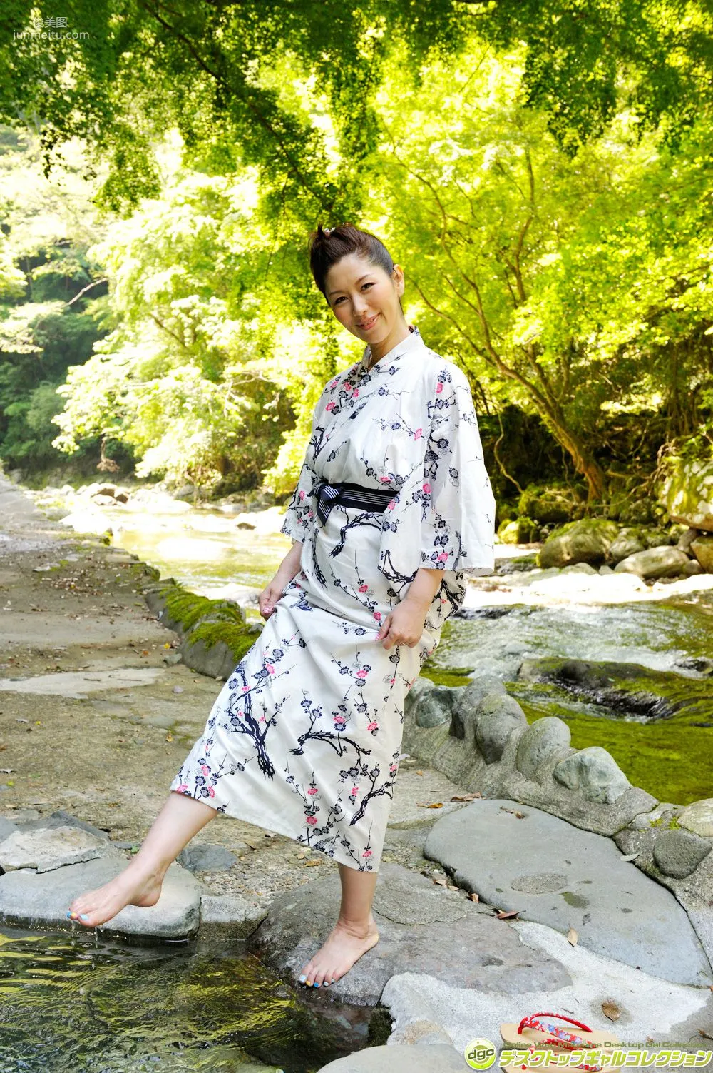 Chisato Shoda, The Ripe and Voluptuous Body of a Mature Woman Who Knows No Decline! Photo Set [DGC] NO.1195 photo 39