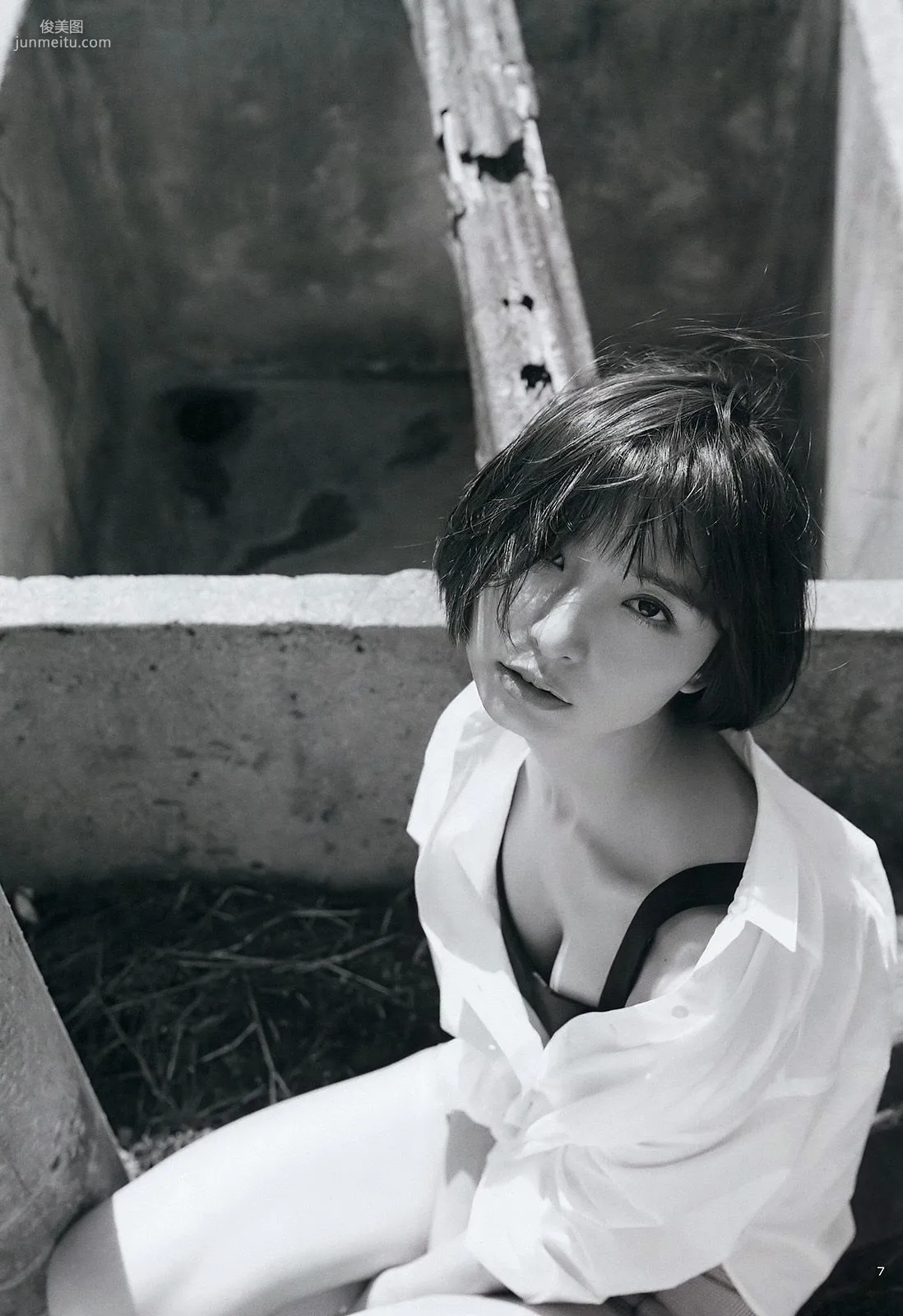 篠田麻裡子 加藤裡保菜 [Weekly Young Jump] 2016年No.21 寫真雜志 6