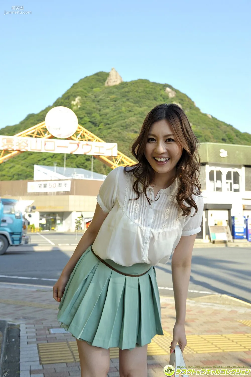 Yui Tatsumi, Tall, Beautiful Legs, Nice Body... Beautiful Race Queen!! Photo Set [DGC] NO.1213 photo 4