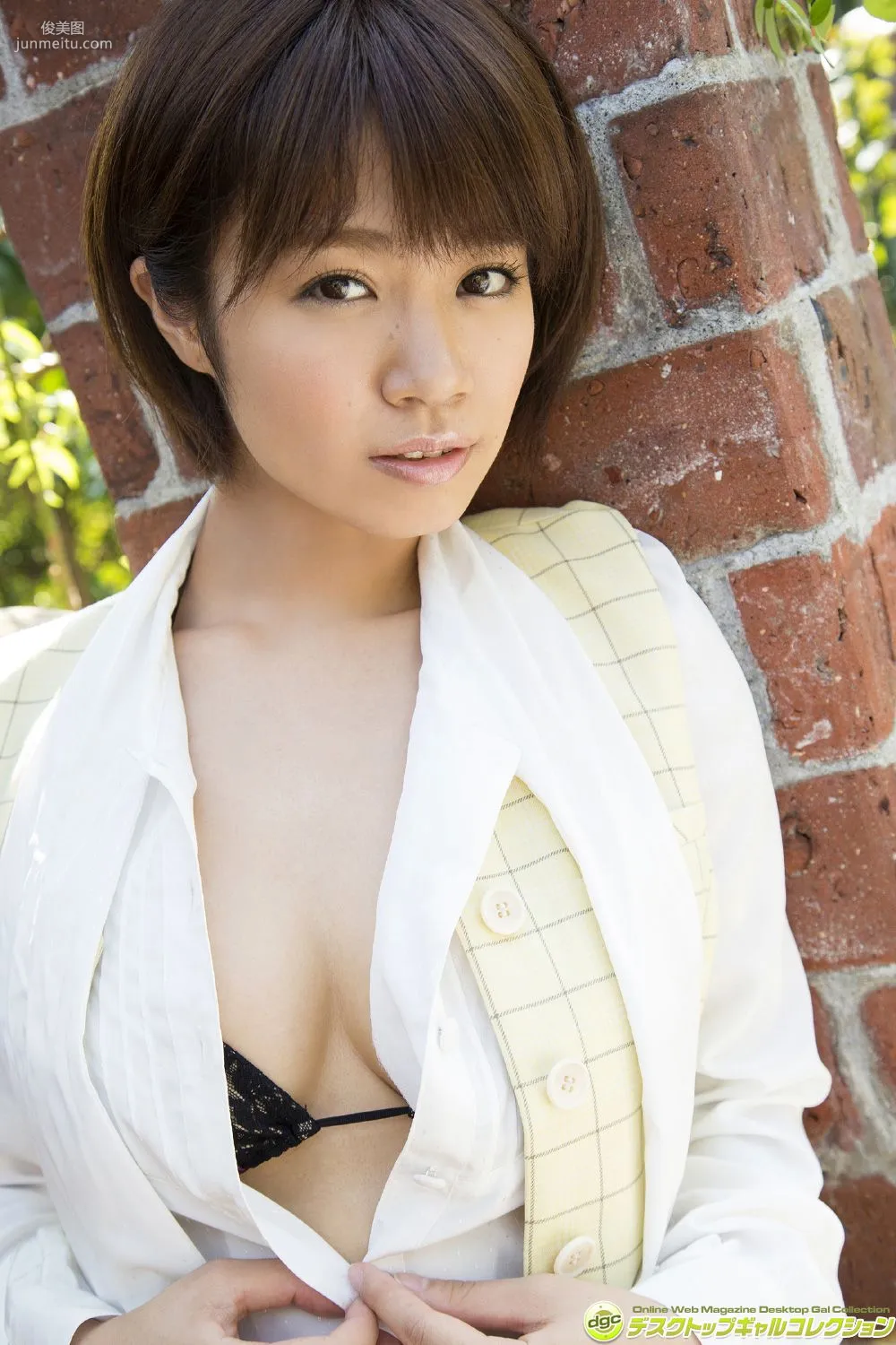 Nanoka Healing Type, Baby Face Gravure Idol with Fluffy I-Cup! Photo Set [DGC] NO.1222 photo 2