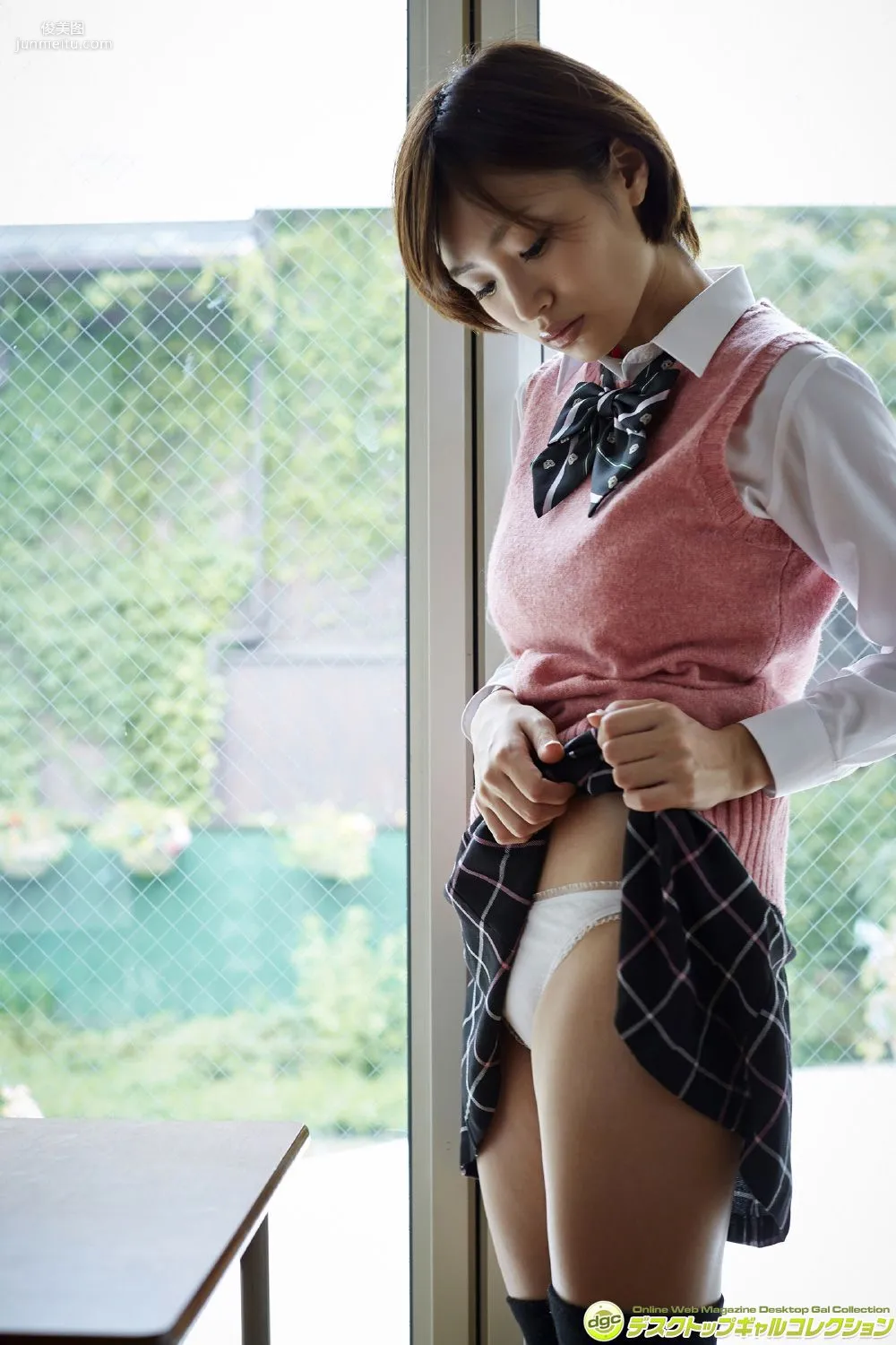 Chie Itoyama, Eyes Nailed to the Bouncy Swaying Plump Bust! Photo Set [DGC] NO.1212 photo 9
