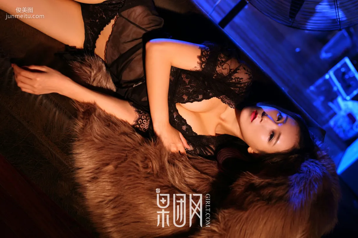 Miss Qi, Small Waist, Nurse Uniform, Curves and Semi-Nude [Girlt] No.007 Photo Set photo 4