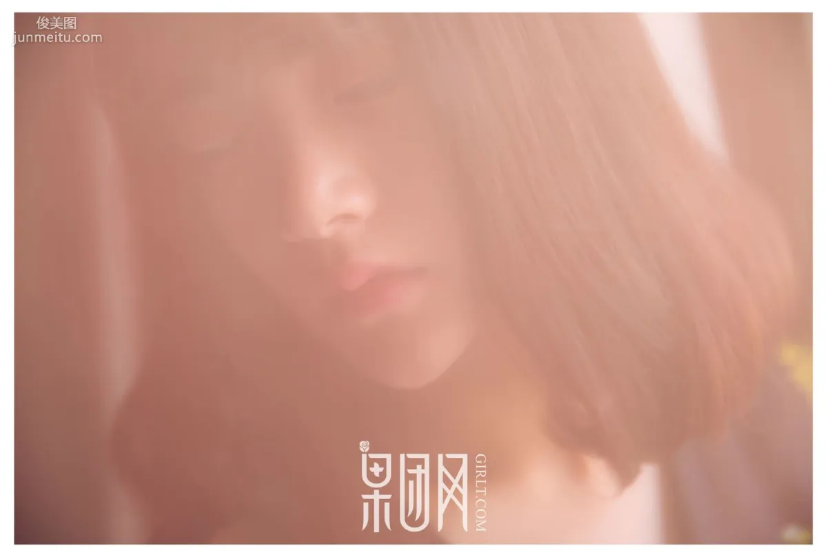 Pi Daner《Delicate Young Model Skin Like Condensed Cream》 [Girlt] No.035 Photo Set photo 7