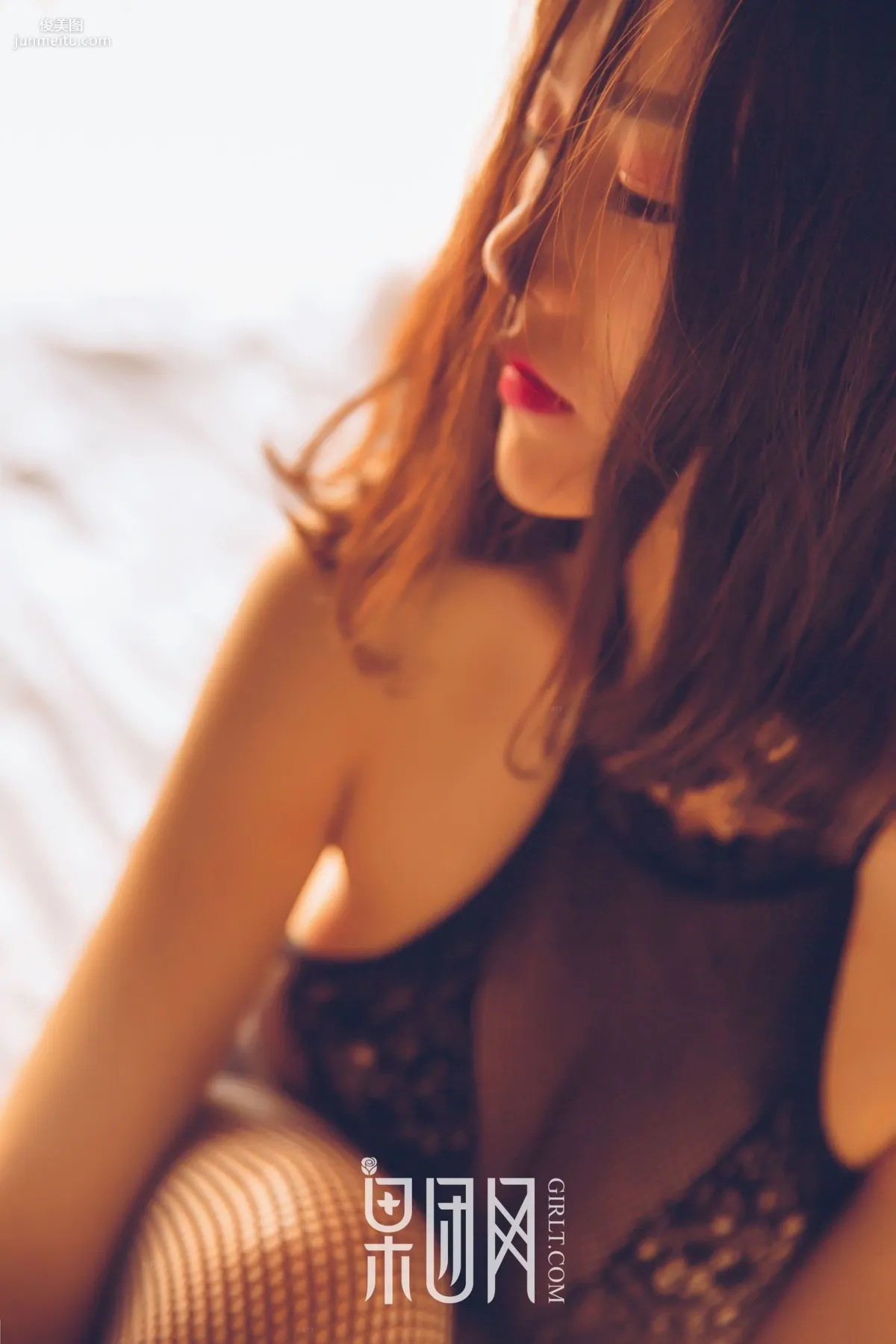 Pi Daner《Delicate Young Model Skin Like Condensed Cream》 [Girlt] No.035 Photo Set photo 27