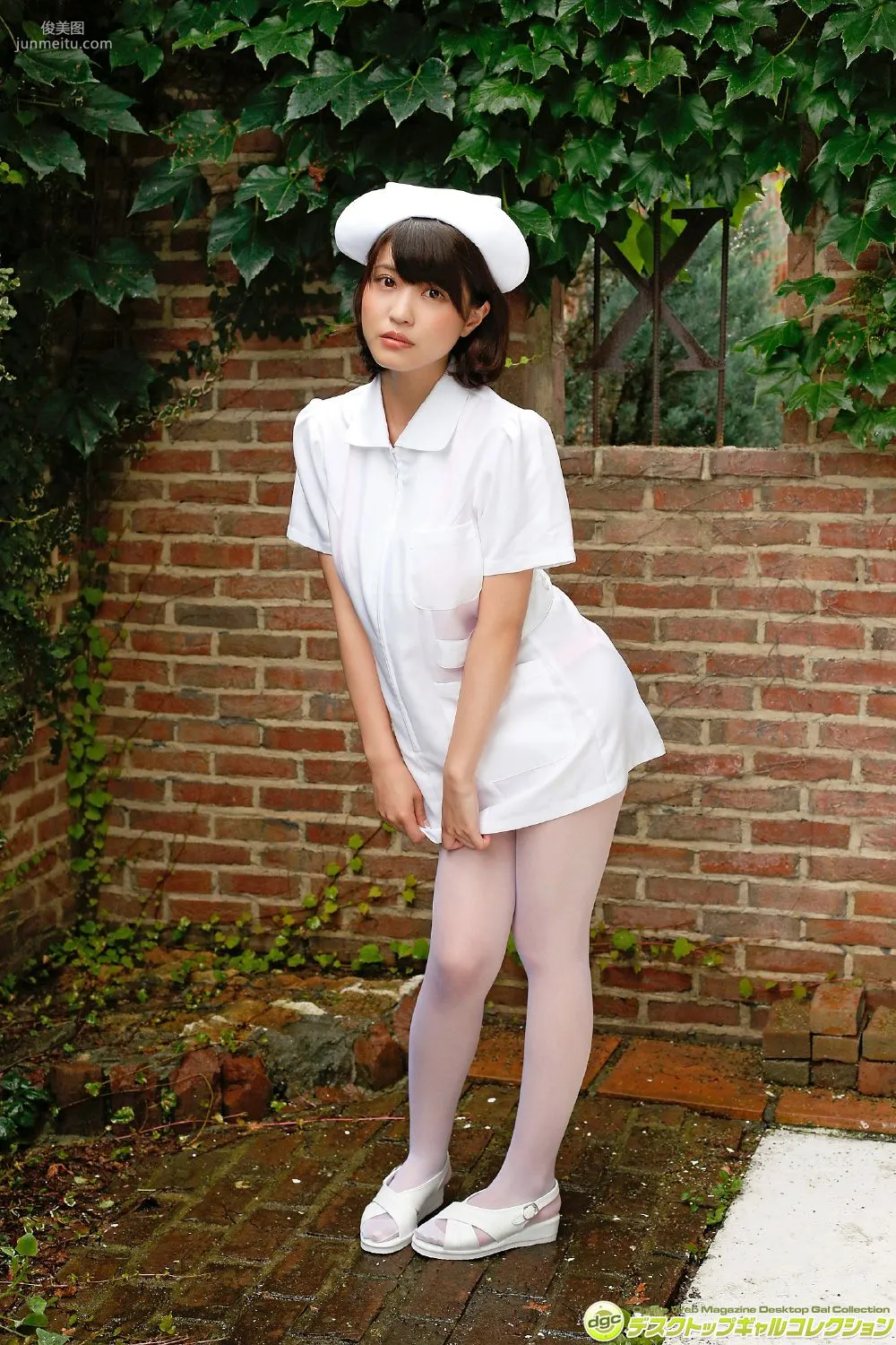 岸明日香《CMなどで活躍!Gカップバストの癒し系!》写真集 [DGC] NO.1191 57