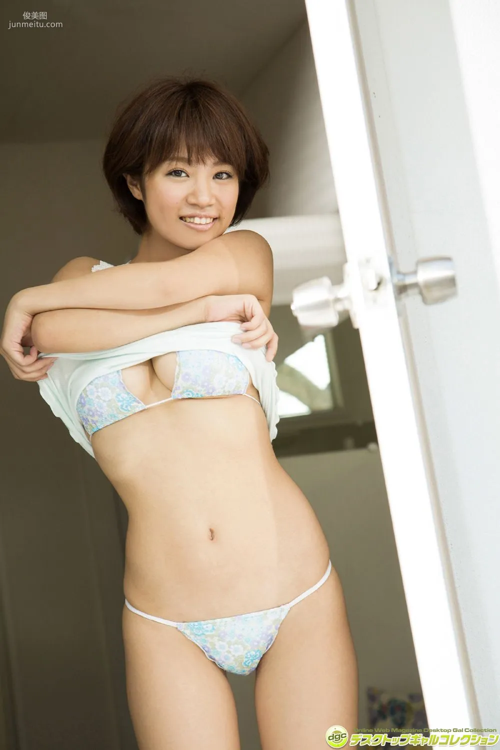 Nanoka Healing Type, Baby Face Gravure Idol with Fluffy I-Cup! Photo Set [DGC] NO.1222 photo 65