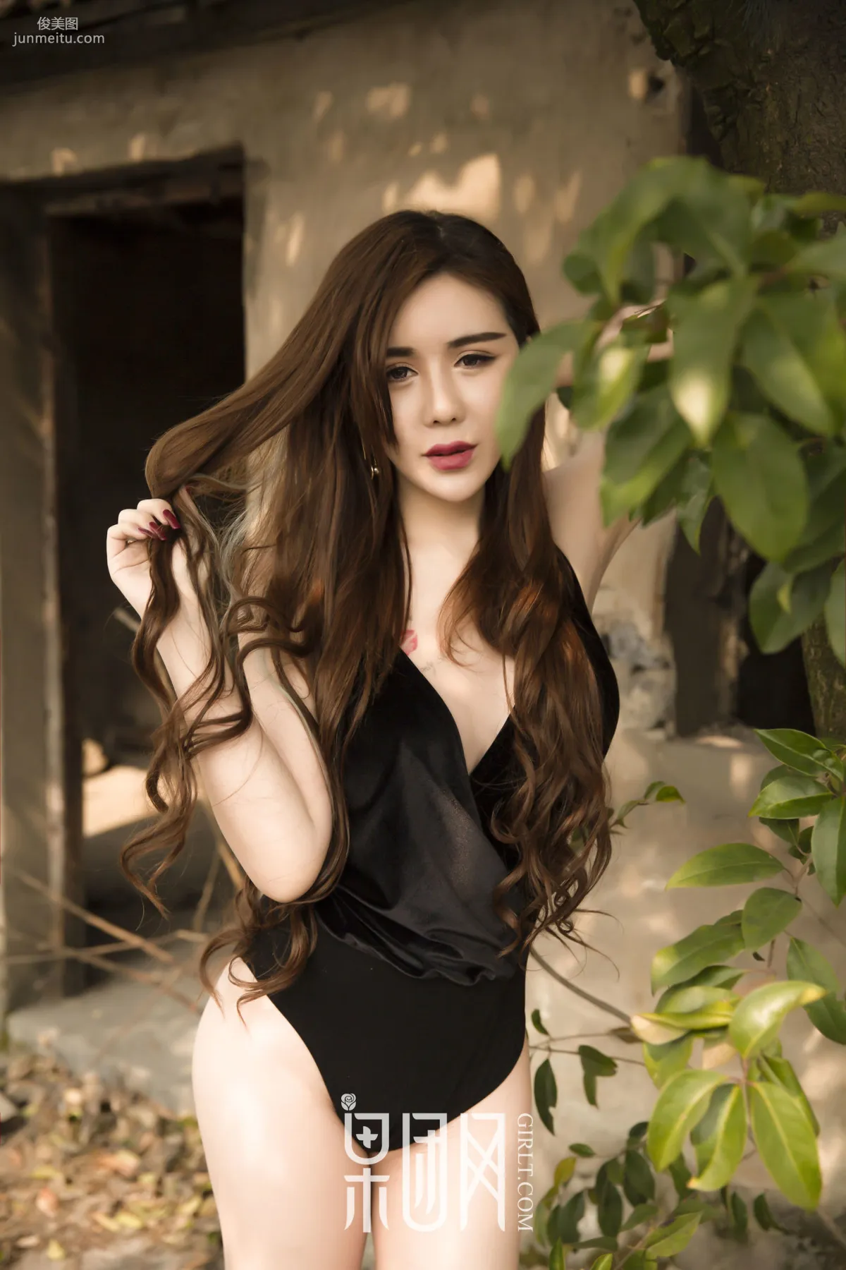 Zhou Xiaowei Real! Big Bust! Bunny Girl Vacuum On [Girlt] No.019 Photo Set photo 30