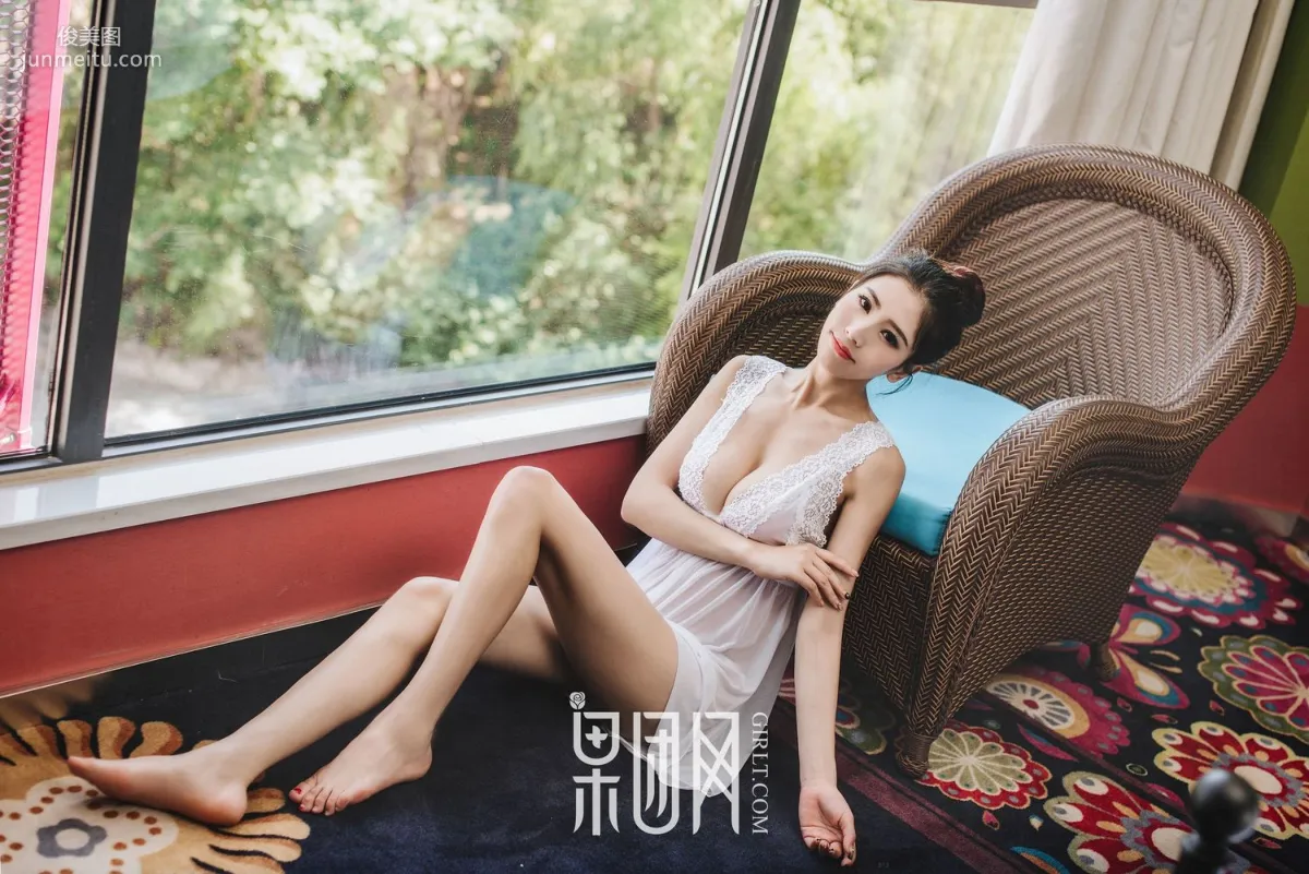 Tong Linger, Long-Legged Young Model with 34D Breasts [Girlt] No.040 Photo Set photo 11