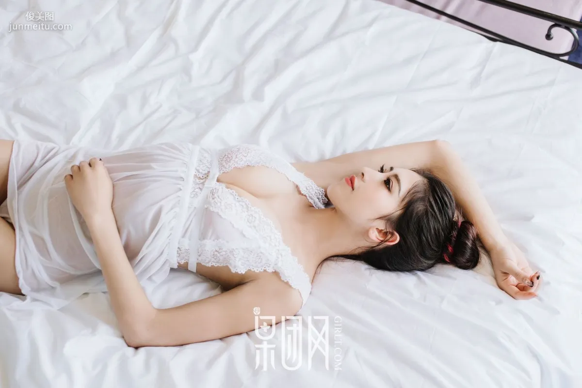 Tong Linger, Long-Legged Young Model with 34D Breasts [Girlt] No.040 Photo Set photo 26