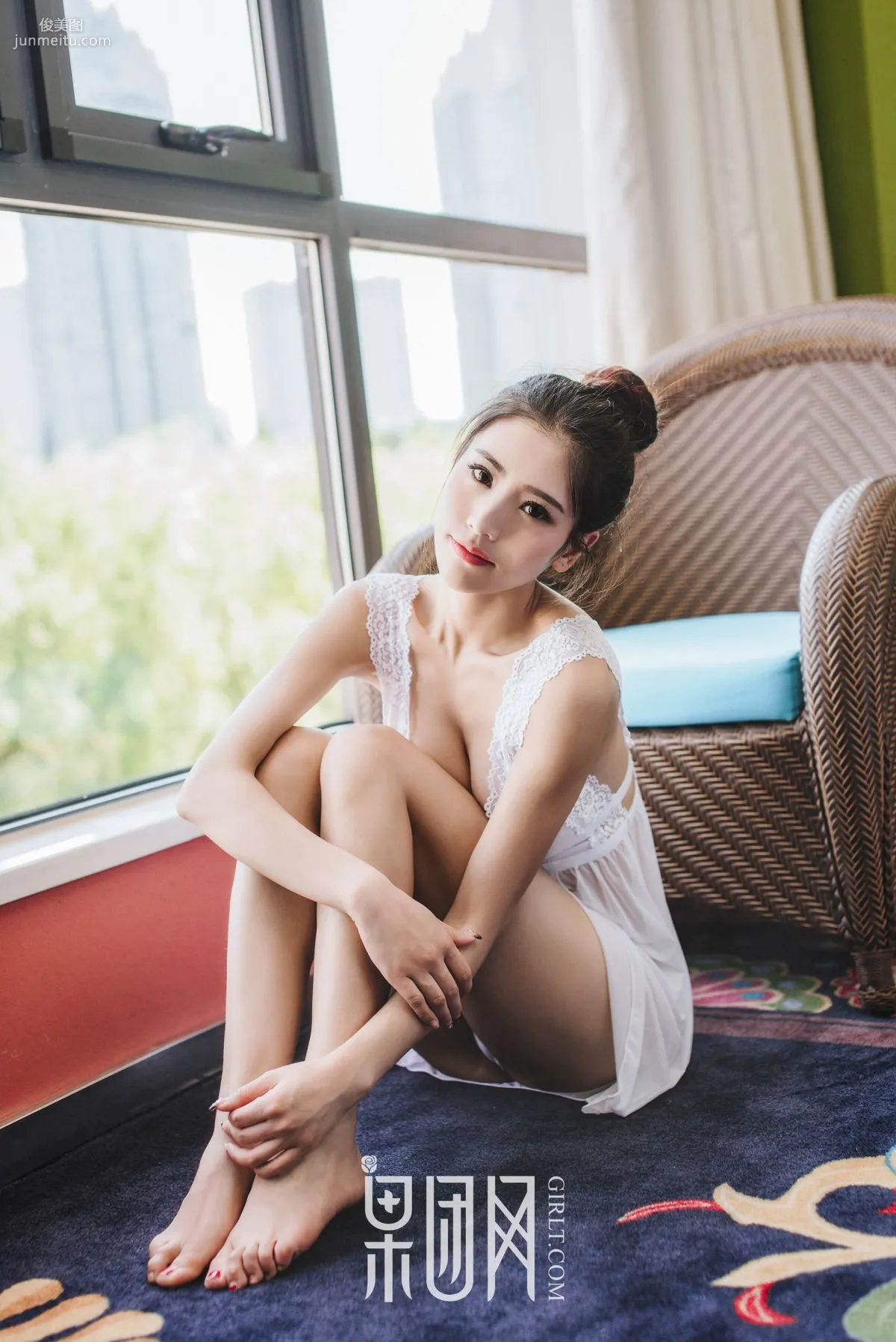 Tong Linger, Long-Legged Young Model with 34D Breasts [Girlt] No.040 Photo Set photo 14