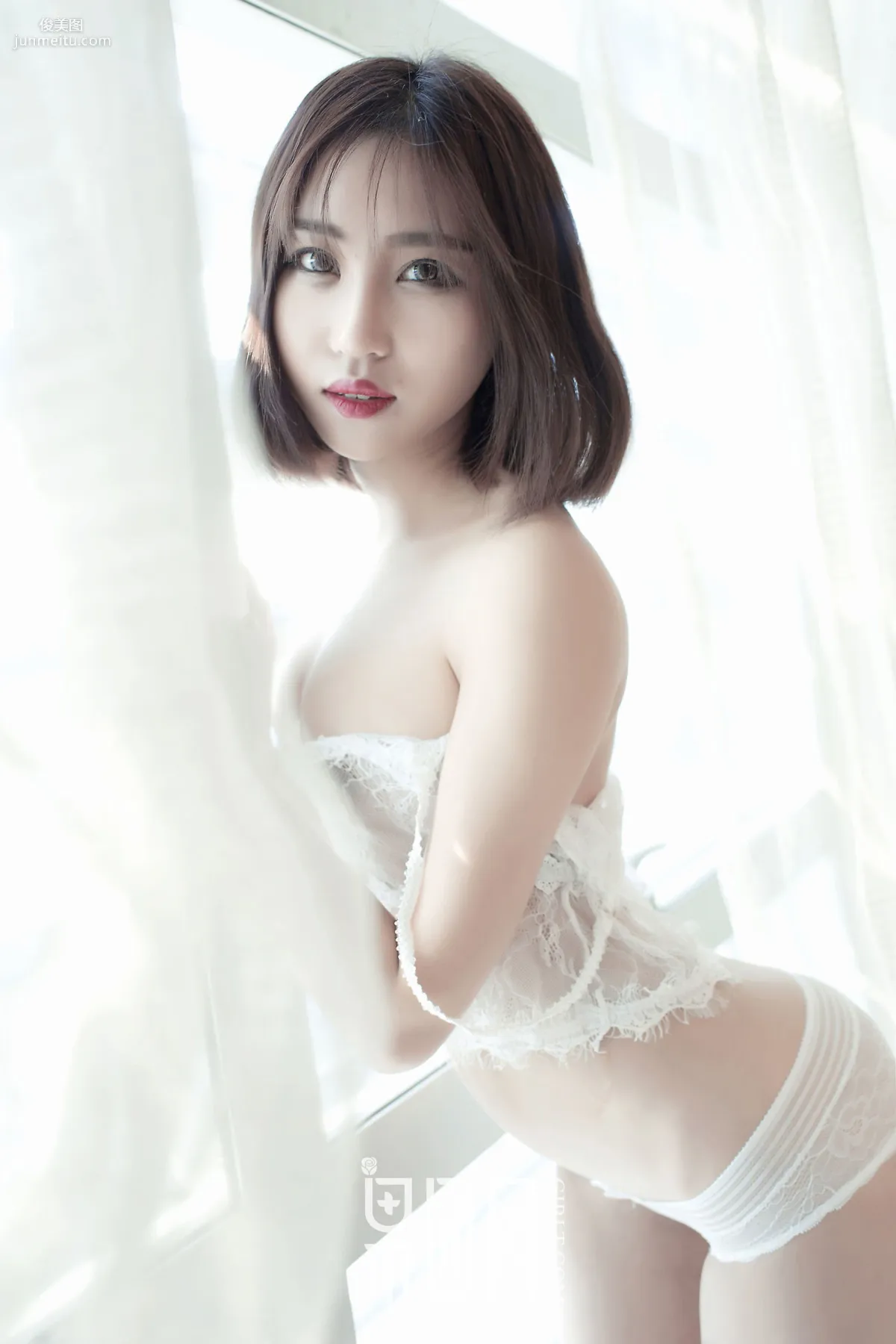 Yu Rui, Big Beauty, Leather Jacket and Stockings Temptation [Girlt] No.016 Photo Set photo 32