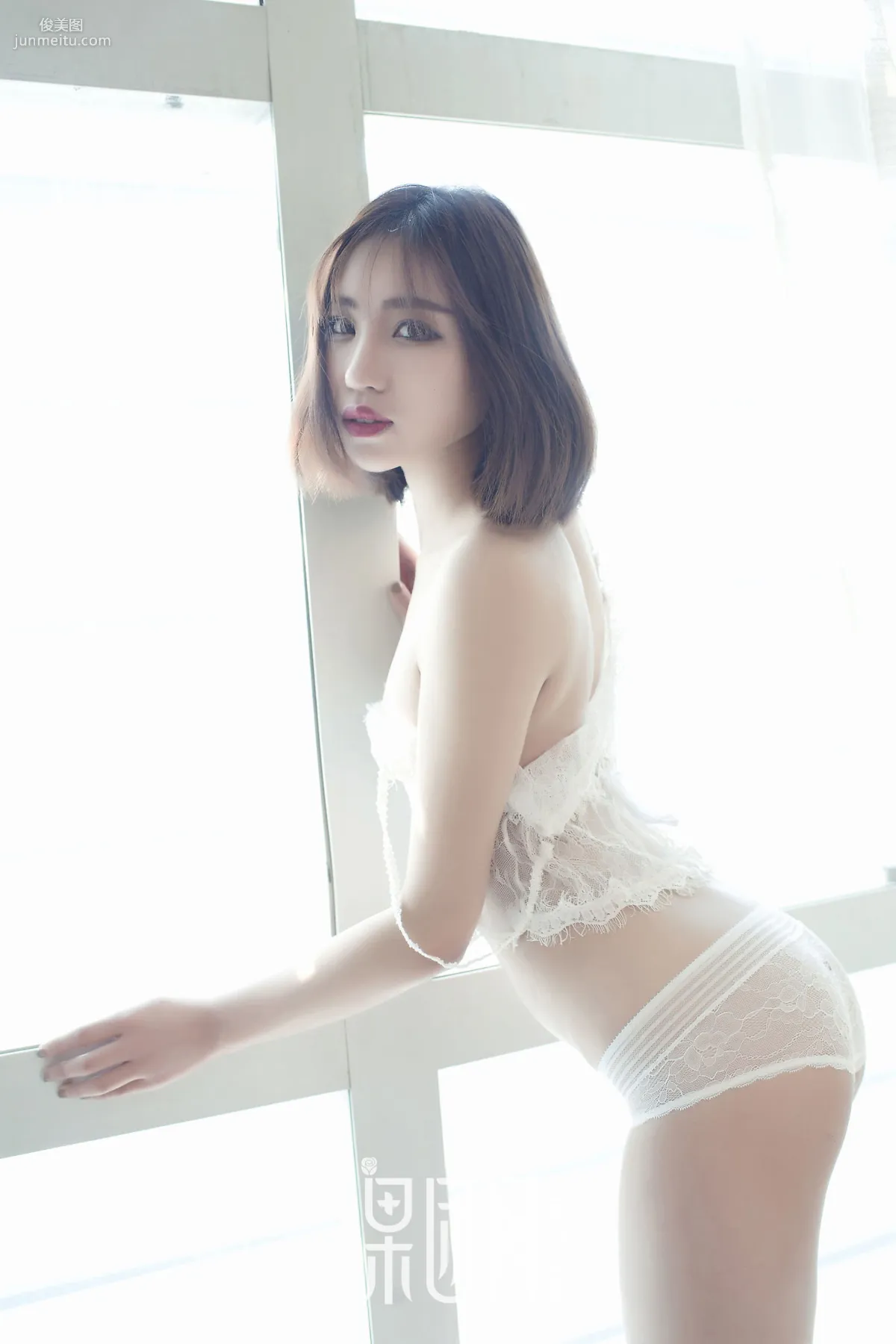 Yu Rui, Big Beauty, Leather Jacket and Stockings Temptation [Girlt] No.016 Photo Set photo 23
