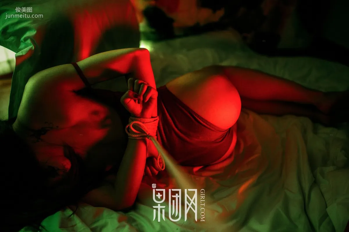 萌萌女《掌上芭蕾粉色糖果》 [果團網Girlt] No.044 寫真集 33