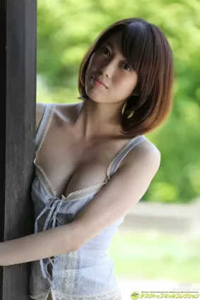 秦瑞穂《大人の色っぽさを増した正統派美女!!》寫真集 [DGC] NO.1224
