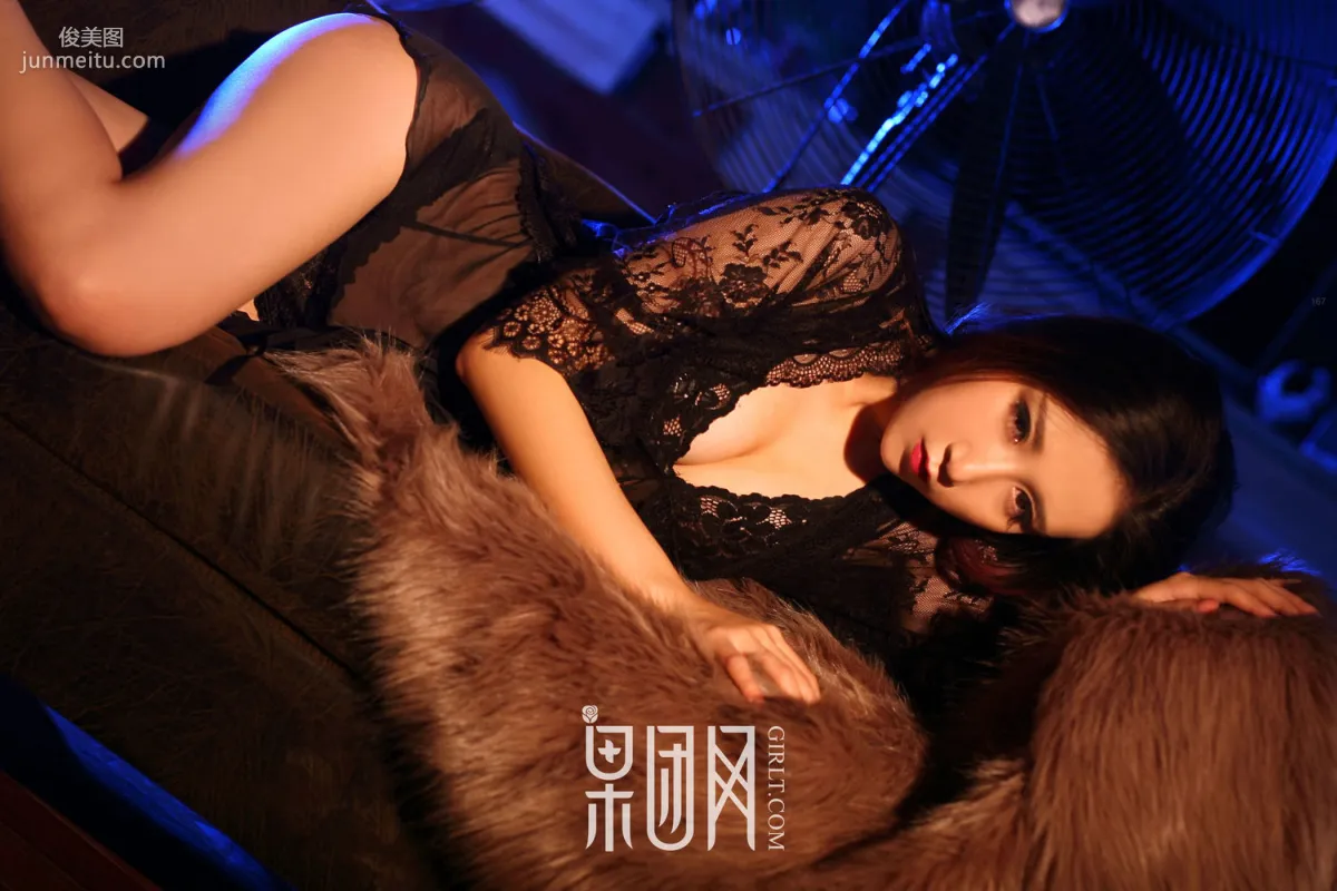 Miss Qi, Small Waist, Nurse Uniform, Curves and Semi-Nude [Girlt] No.007 Photo Set photo 2