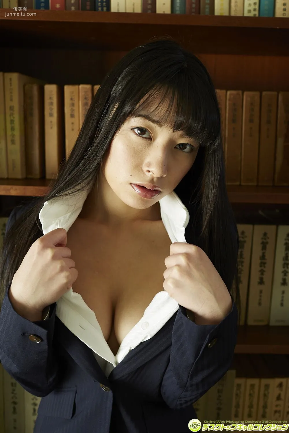 Megumi Haruno 《Provoking with Sensual Eyes and an Outstanding Figure!》 Photo Set [DGC] NO.1235 photo 54