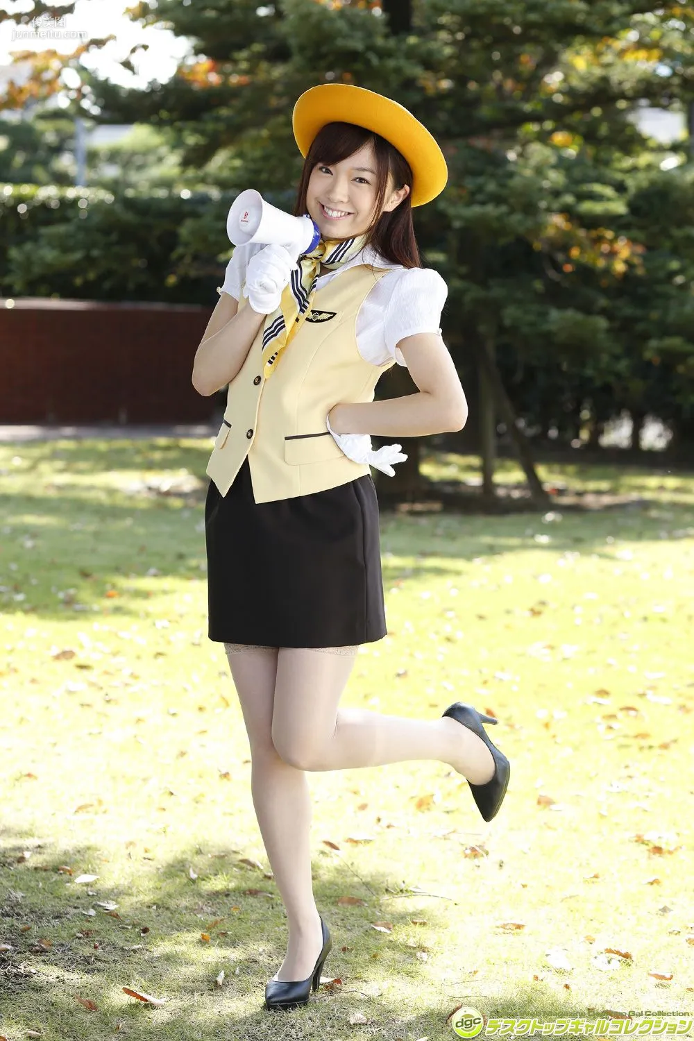 齊藤夢愛《天真爛漫な笑顔でセクシーなポーズに挑戦！》写真集 [DGC] NO.1233 1