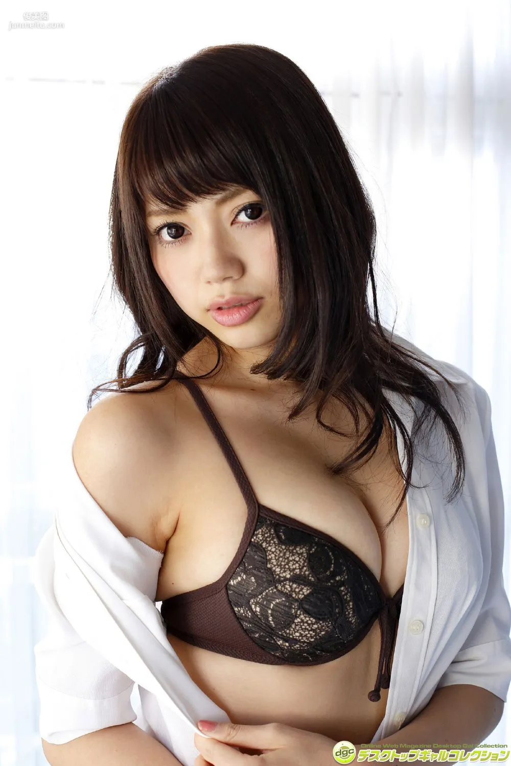 Chiyo Koma, Popularity Soaring! Slender Long Beautiful Legs & G-Cup! Photo Set [DGC] NO.1245 photo 9