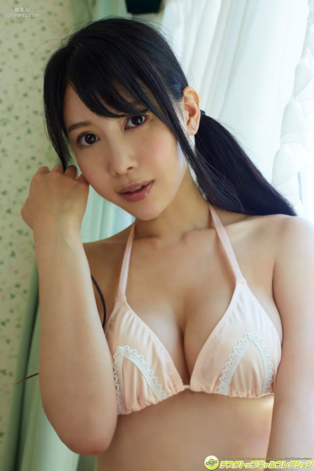 Hana Aoi 'A Gravure Idol Proud of Her G-Cup Big Bust and Stunning Waist' Photo Set [DGC] NO.1282 photo 40