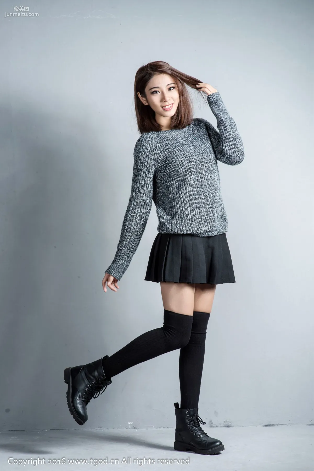 Lee Xiaotang, Girl Obsessed with Tattoos, Primitive Wildness [TGOD] Photo Set photo 38