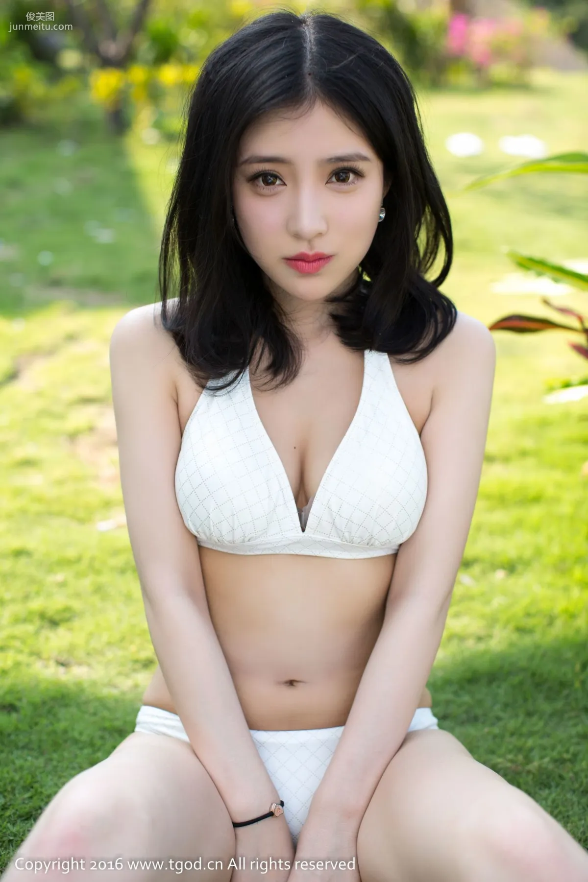 Shi Yijia Kitty Jiang Beautiful Enough to Eat, Fair as Frost [TGOD] Photo Set photo 29