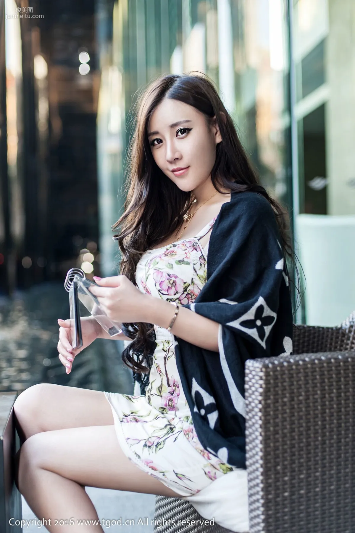 Wang Wanyou, The Face of a Jade Girl with a Big Bust, Urban Allure [TGOD] Photo Set photo 23