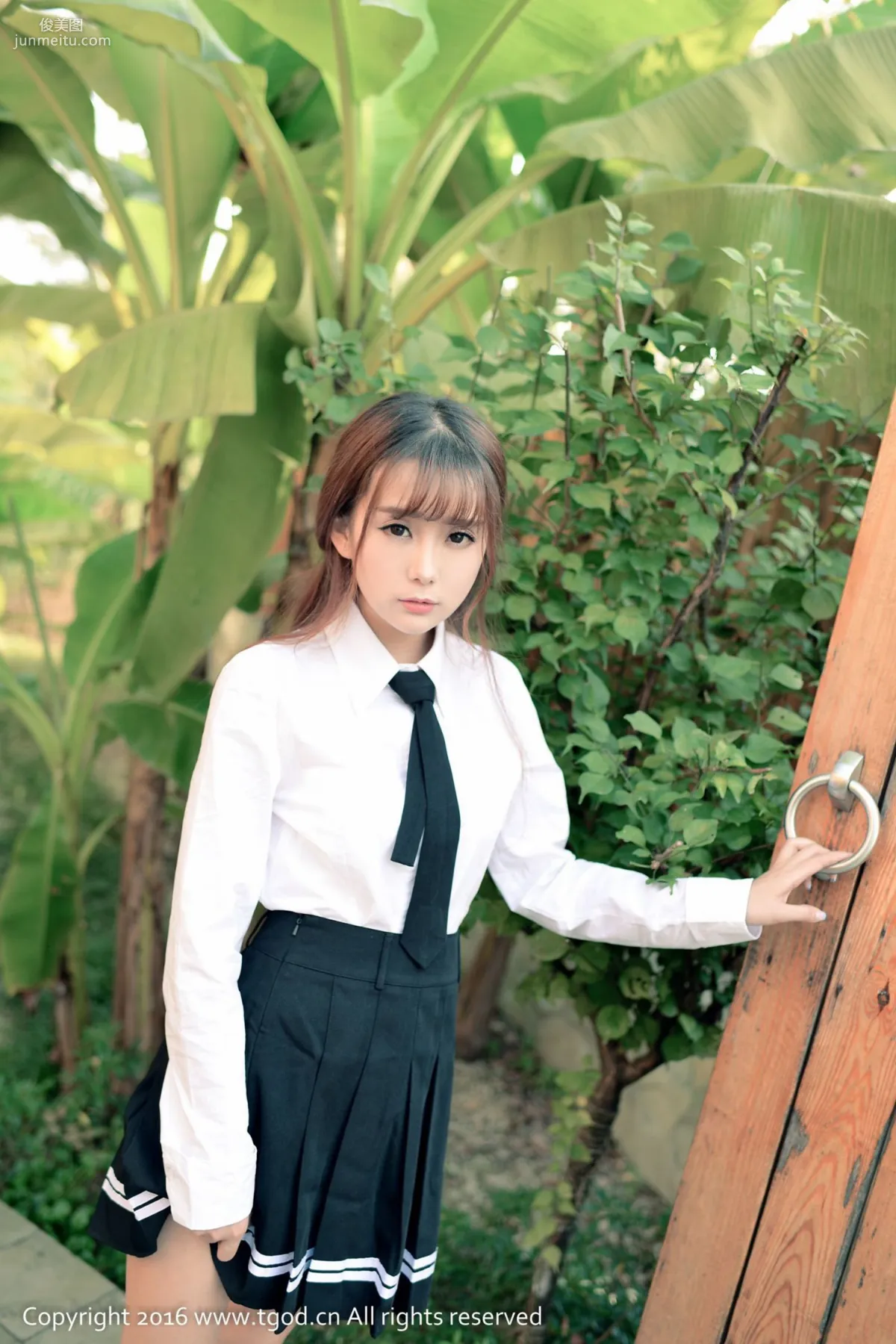小九Vin《校服蘿莉教主》 [推女神TGOD] 寫真集 12