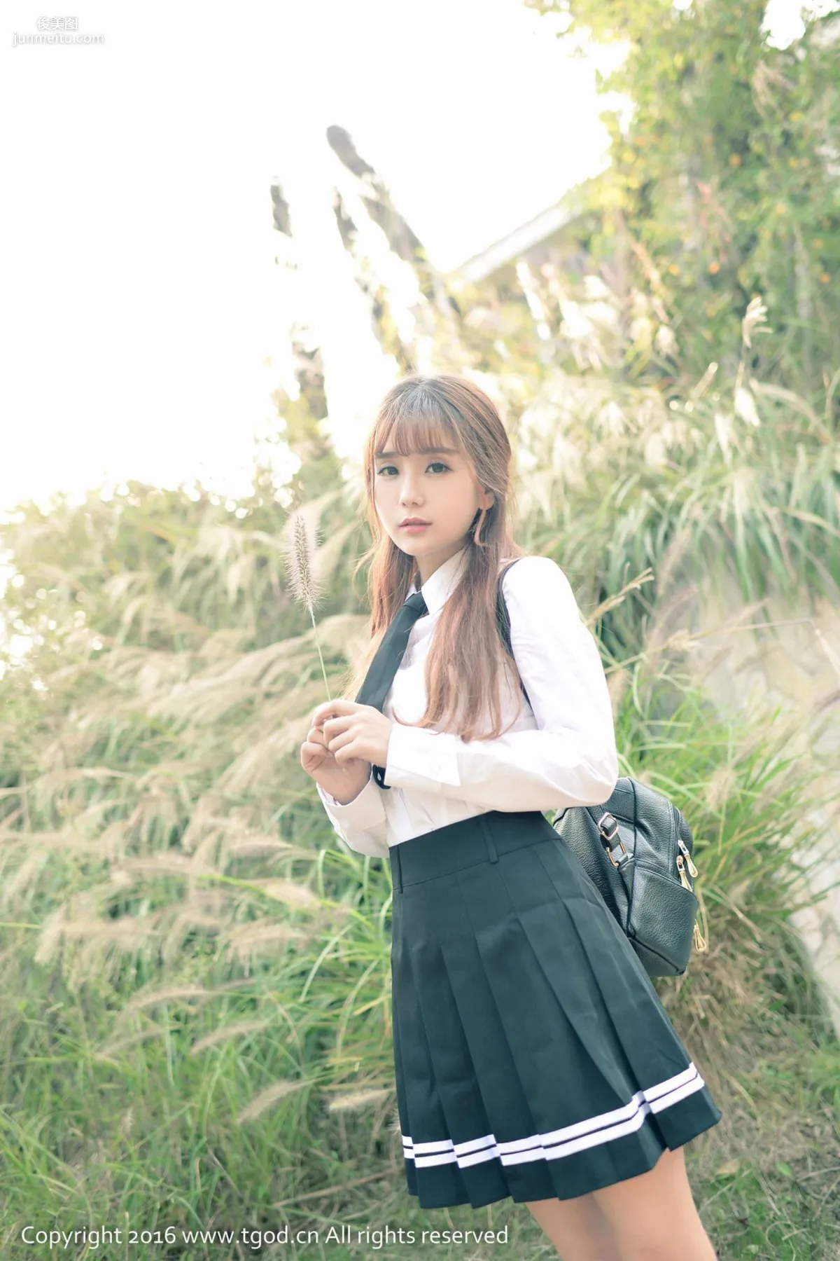 小九Vin《校服蘿莉教主》 [推女神TGOD] 寫真集 31