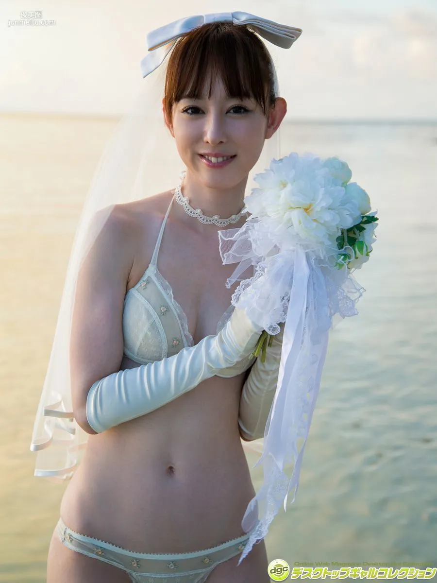 Rina Akiyama《The Strongest Beautiful Butt in the Gravure World 'Oshirina!'》Photo Set [DGC] NO.1286 photo 70