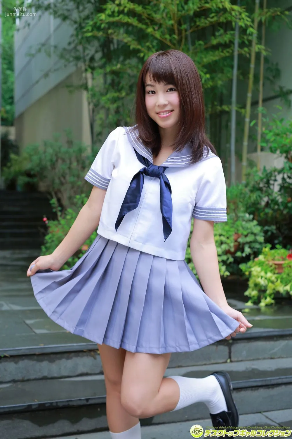 犬童美乃梨《ヤンマガ「黒BUTA GIRL」初代グランプリ！》寫真集 [DGC] NO.1284 24