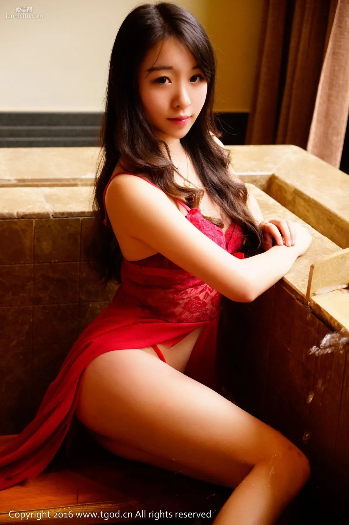 Zixuan Crystal, Pure and Hot Good Girl [TGOD] Photo Set photo 38