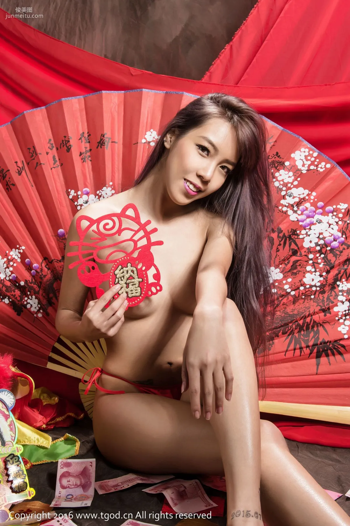 喵喵哒《紅包誘惑 單車女孩》 [推女神TGOD] 寫真集 36