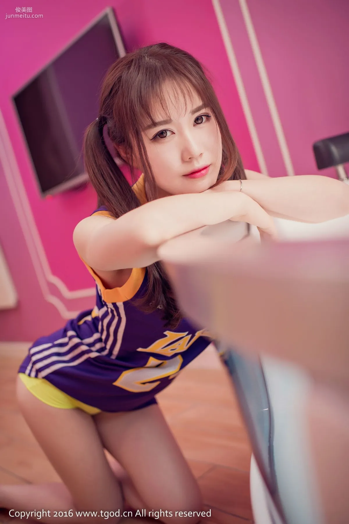 Lu Xiaobai Bum, Pure Ponytail Little Princess [TGOD] Photo Set photo 32