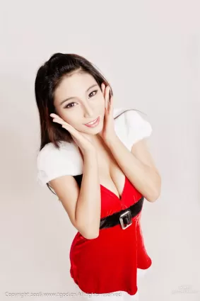 Lee小棠《迷戀紋身的女孩 原始的野性》 [推女神TGOD] 寫真集
