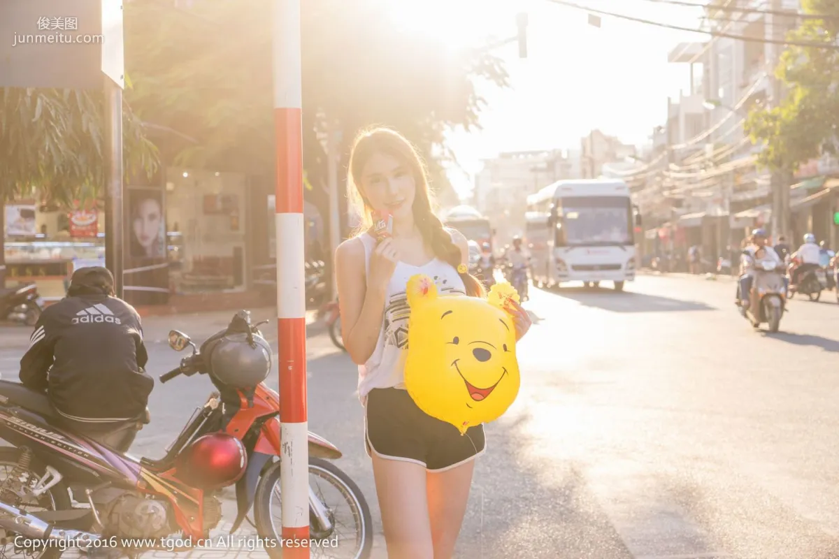 Wuyue yuer Denim Hot Pants Goddess Street Snap [TGOD] Photo Set photo 4