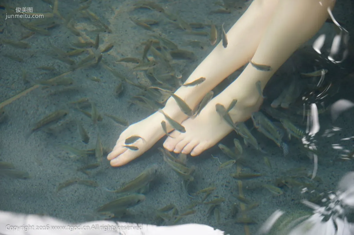 Deng Xue: TGOD photo 17