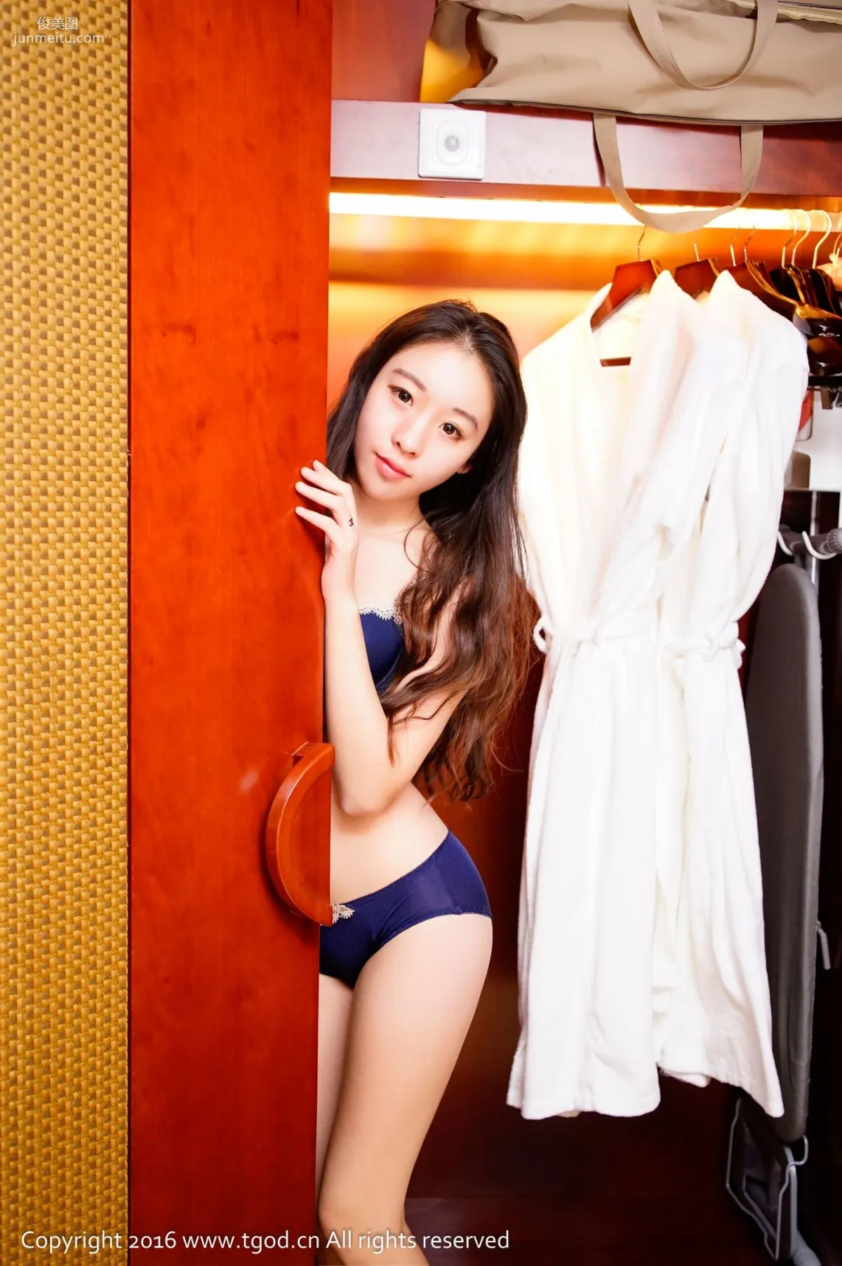 Zixuan Crystal: TGOD photo 23