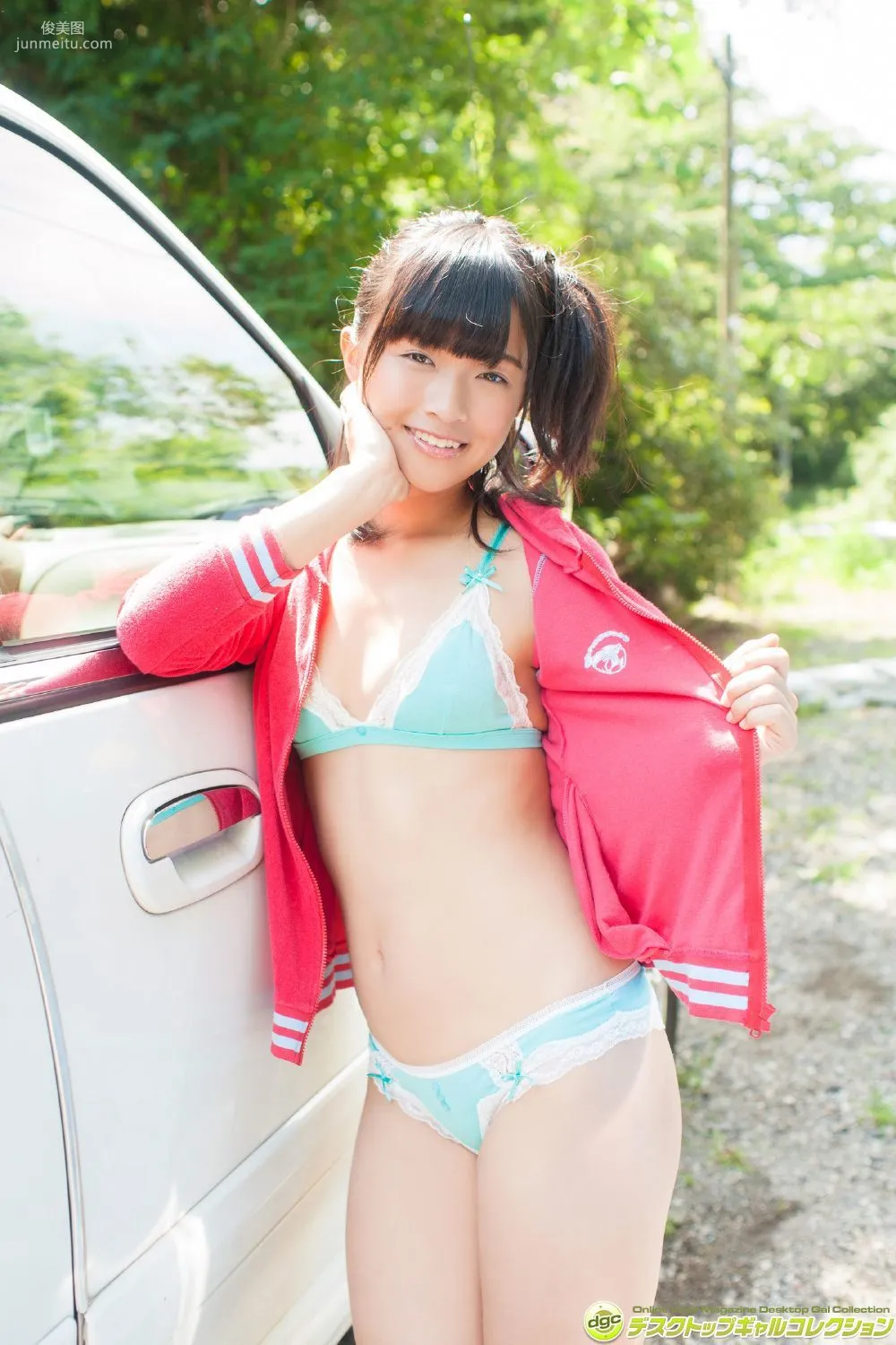 百川晴香《ウルトラマンXのルイ役で大ブレイク！》写真集 [DGC] NO.1283 9