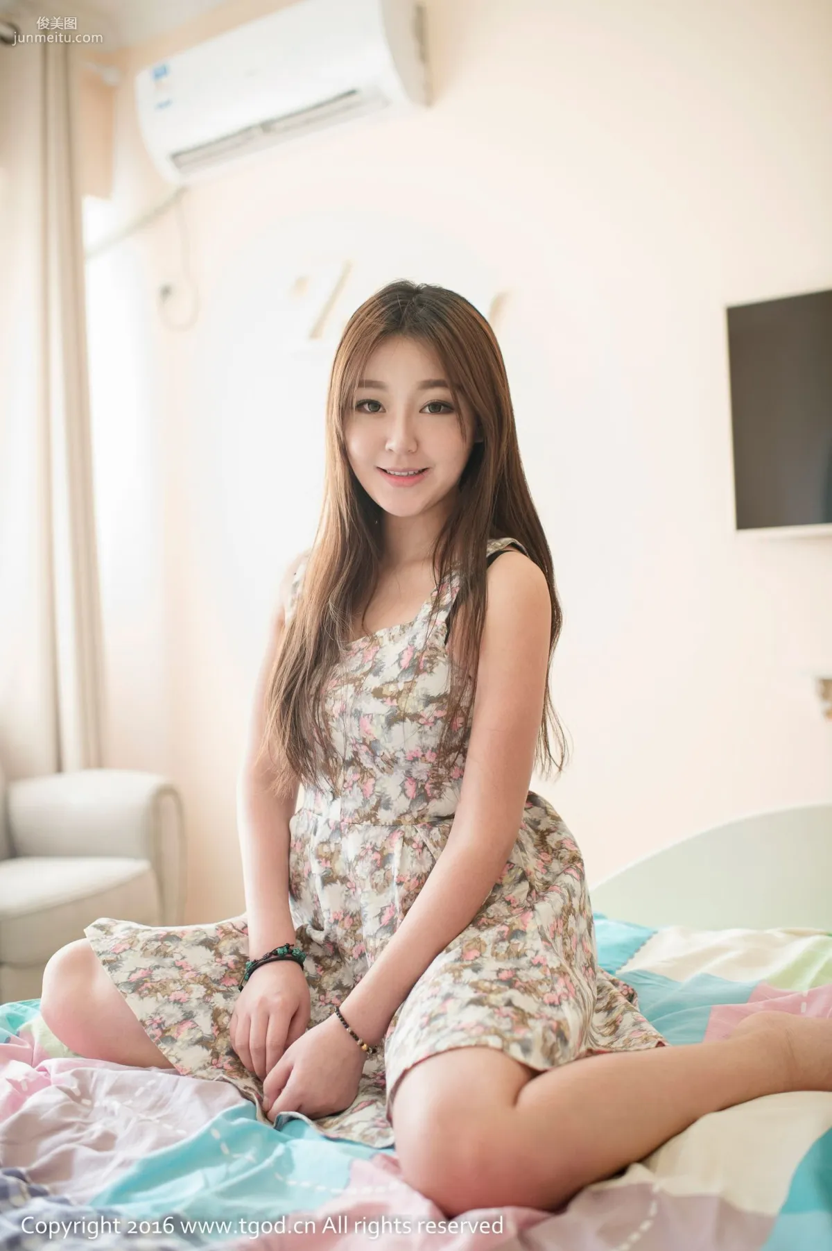Xiao Hudie, Healing Girl, Big Bust and Curves [TGOD] Photo Set photo 16