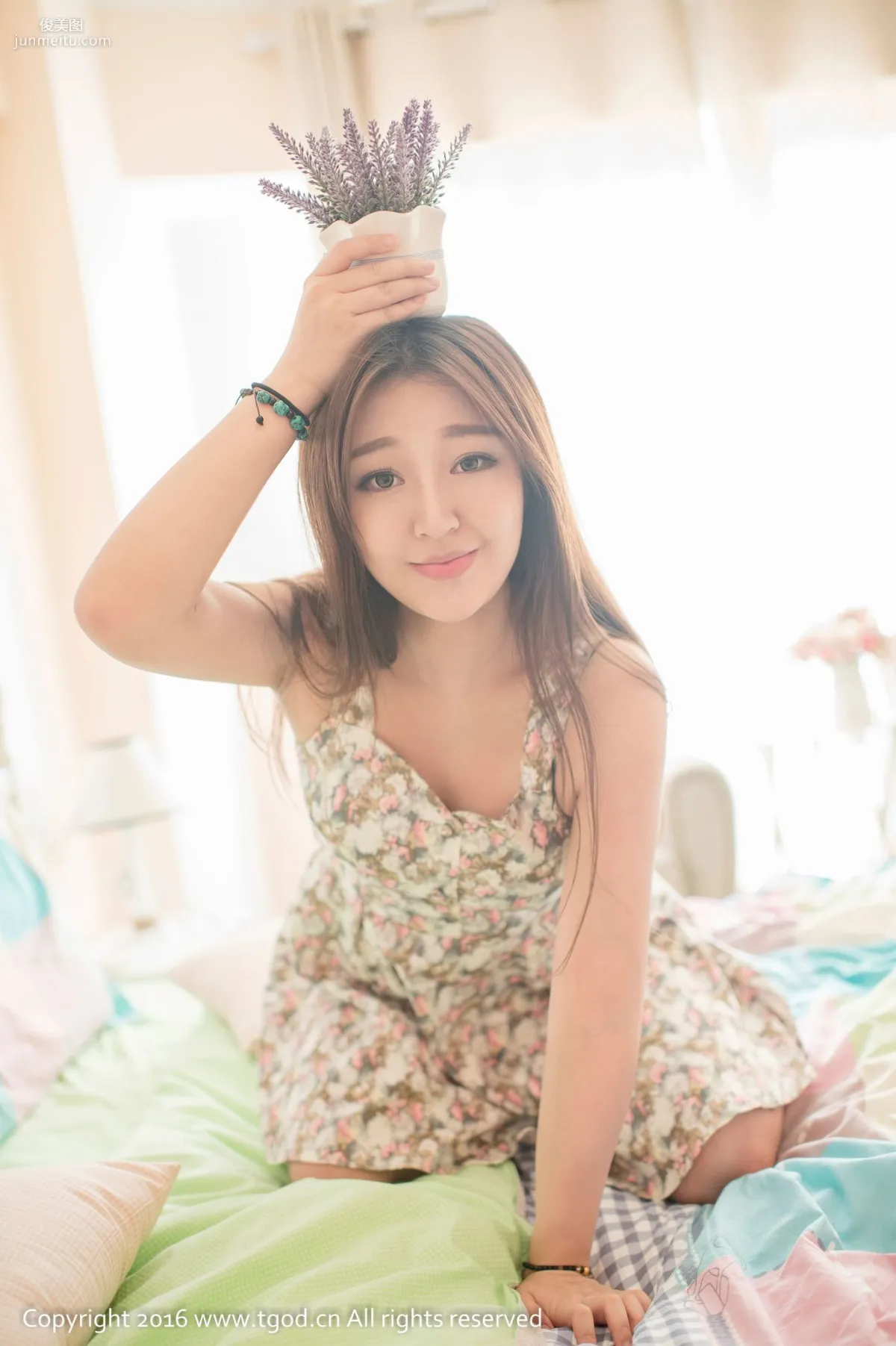 Xiao Hudie, Healing Girl, Big Bust and Curves [TGOD] Photo Set photo 21