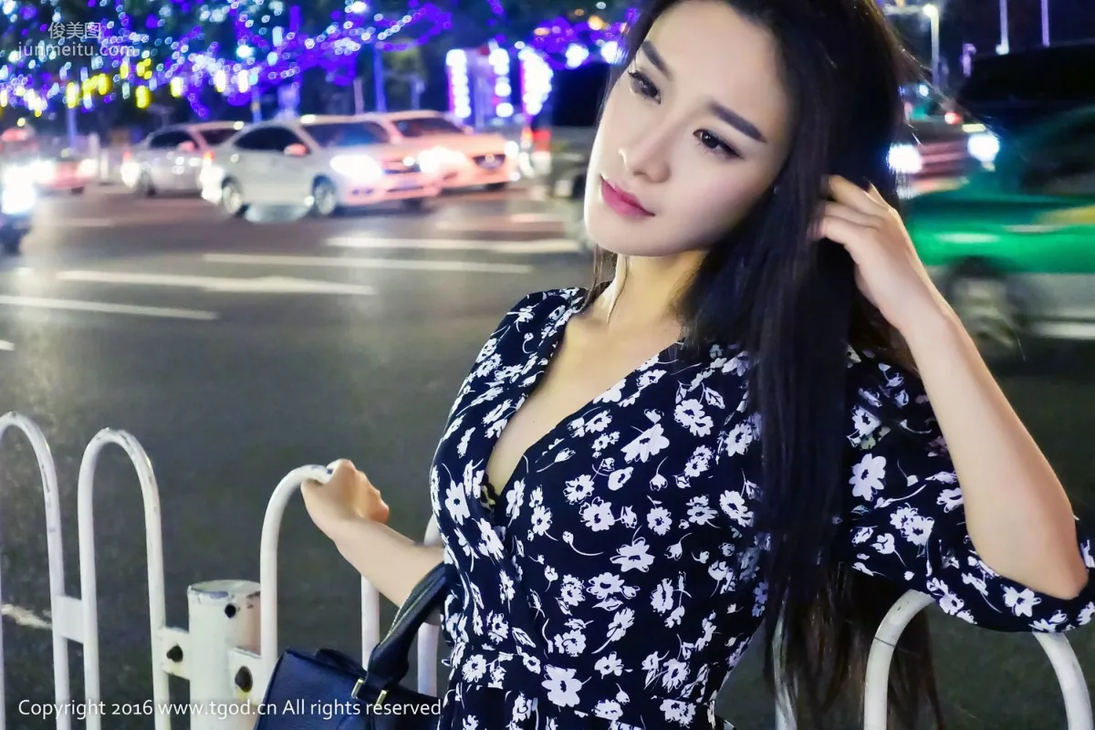 Qimeng Cherish Street Snap + Maid + Bathroom Wet Body [TGOD] Photo Set photo 3