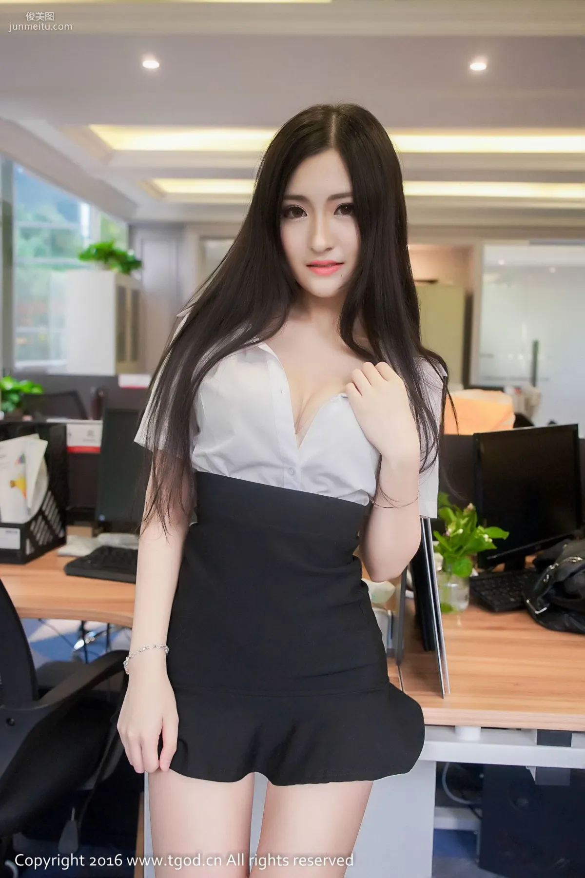 沈夢瑤G-cat《制服誘惑不可擋》 [推女神TGOD] 寫真集 12