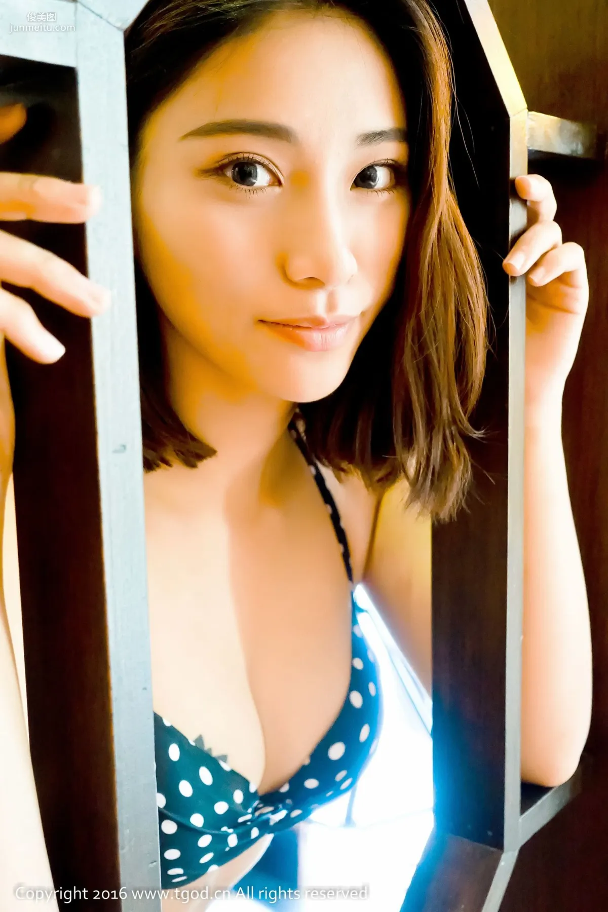 Lee Xiaotang, Warm as Jade Hot Spring Show [TGOD] Photo Set photo 43
