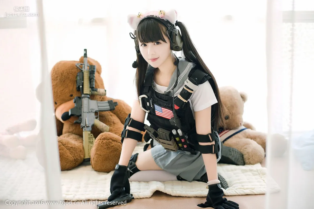 Yiyi Eva, Childlike Little Cutie [TGOD] Photo Set photo 23