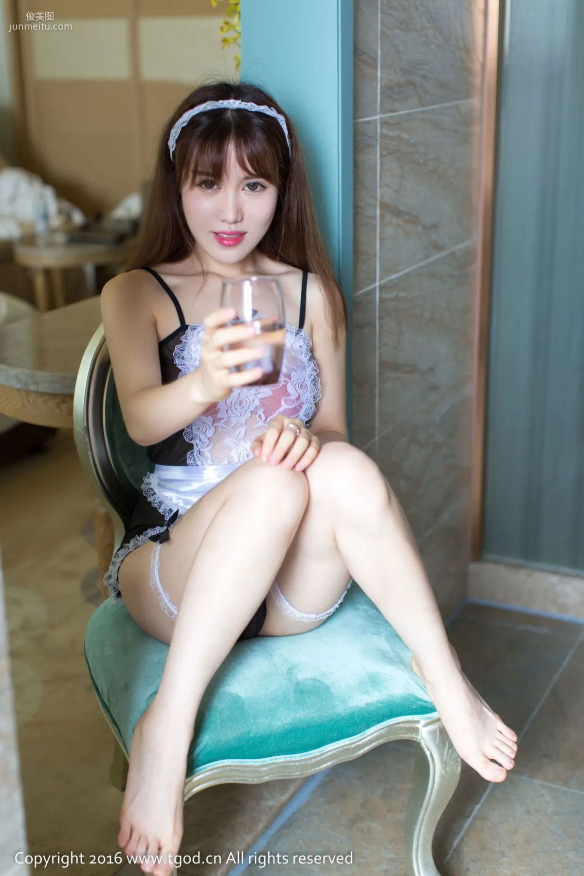 Luoluo mua, Short Skirt Uniform, Maid, Sexy Qipao [TGOD] Photo Set photo 26